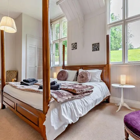 The School House * Sandsend