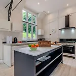 3 Bed In Oc-t29451