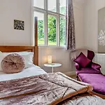 3 Bed In Oc-t29451 *