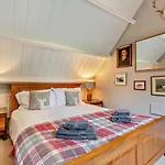 Holiday home 3 Bed In Oc-t29451