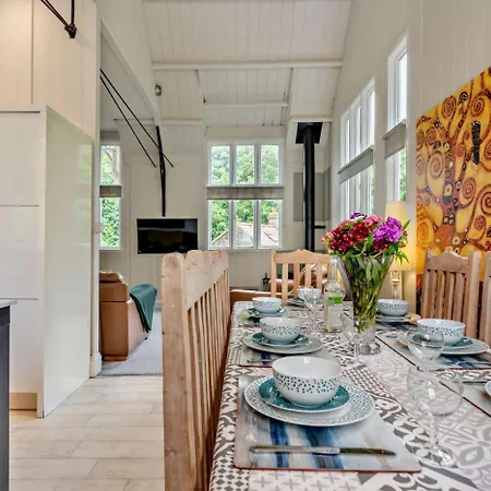 3 Bed In Oc-t29451 Holiday home *